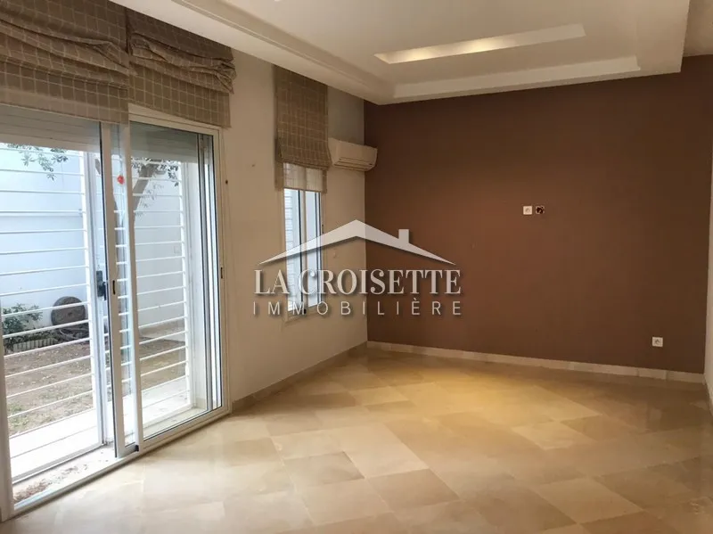 Duplex s+3 avec jardin et piscine à La Marsa ZDL0242
