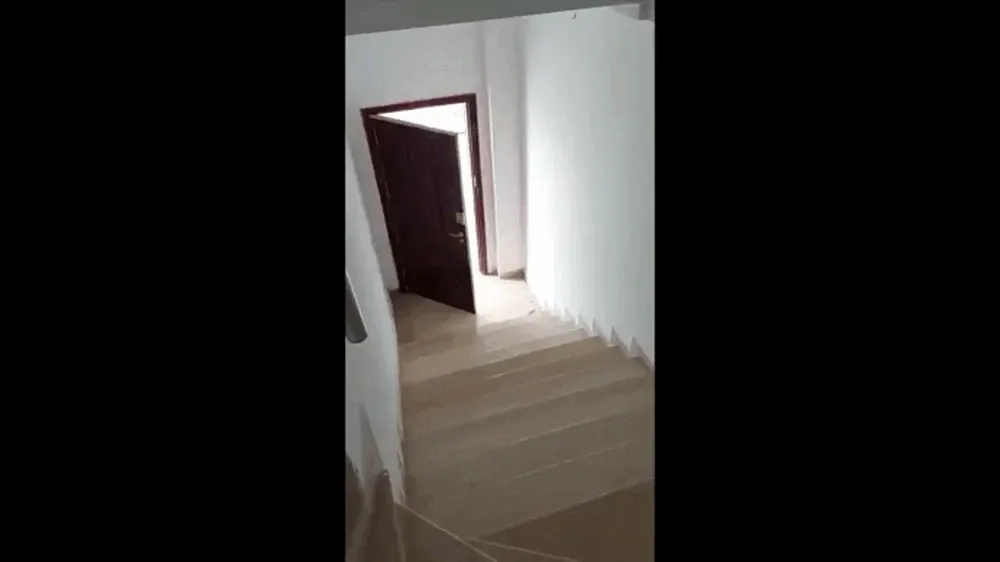 Appartement commercial Lac 2