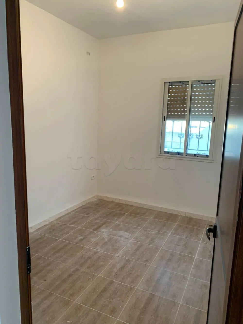 à louer S+2 jamais habité à la soukra