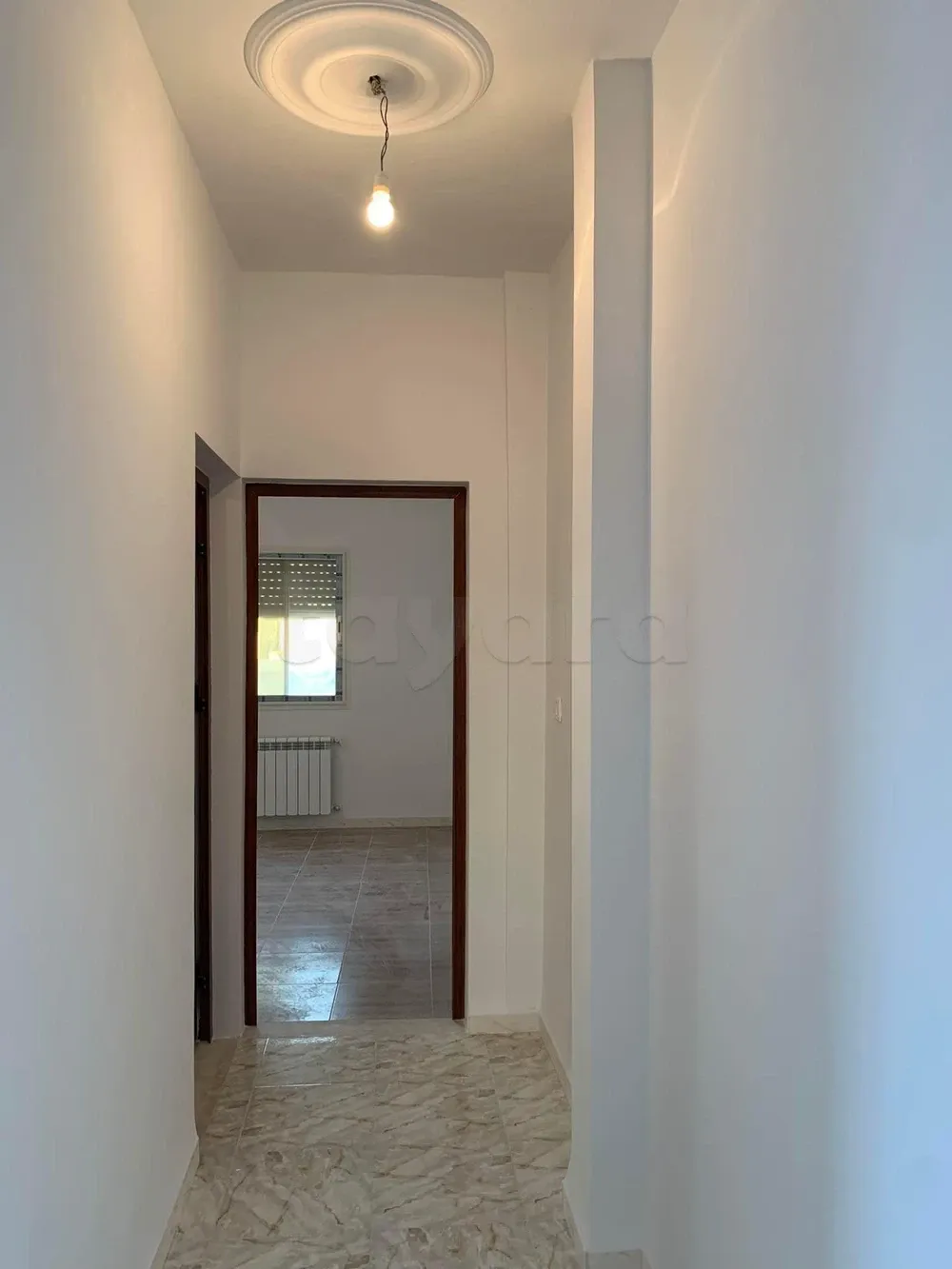 à louer S+2 jamais habité à la soukra