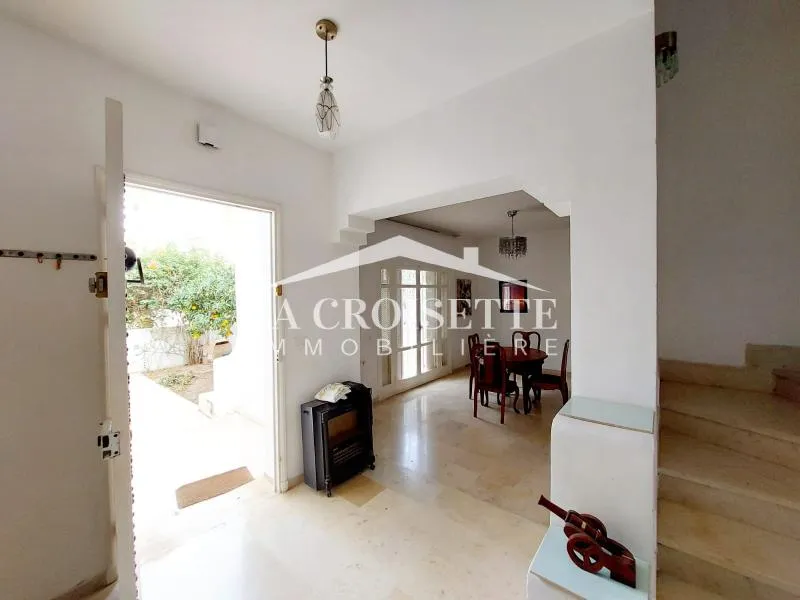 Duplex S+4 avec jardin à la Marsa MDL0561
