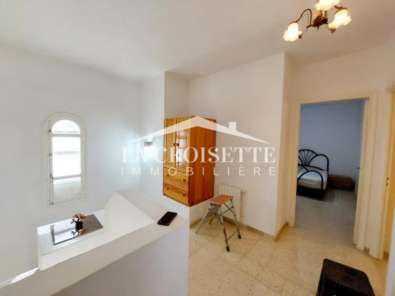 Duplex S+4 avec jardin à la Marsa MDL0561