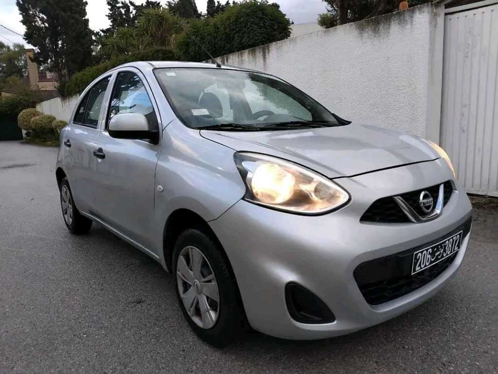 NISSAN MICRA PREMIÈRE MAIN EN EXCELLENT ÉTAT