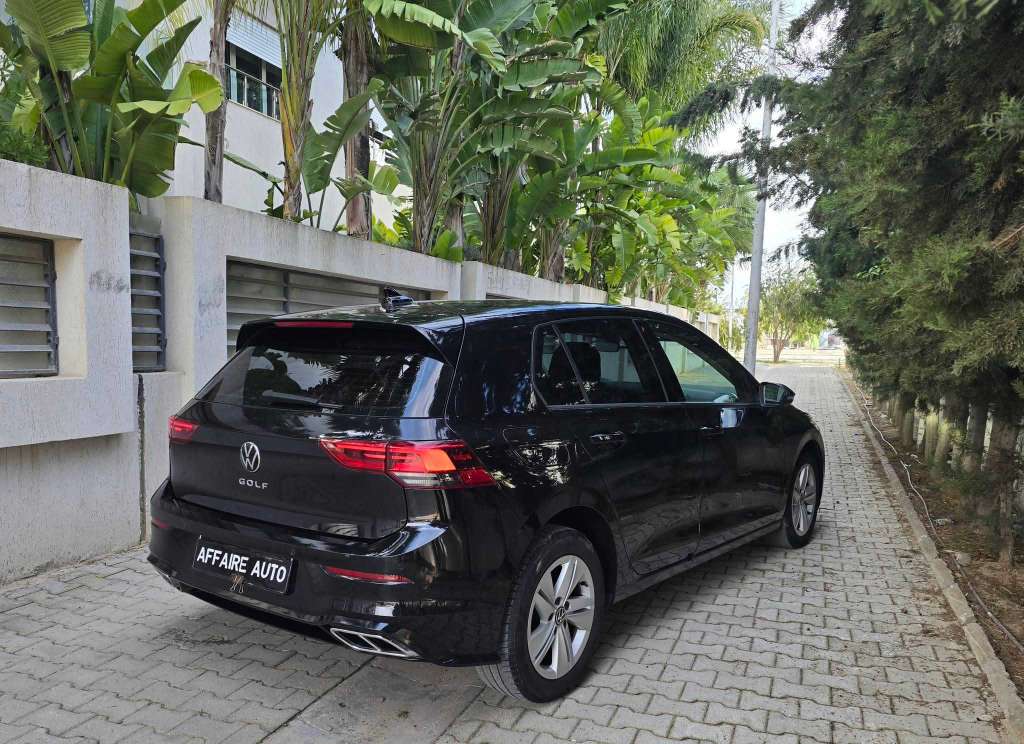 Volkswagen Golf8 essence  🔁 on accepte l échange des voitures