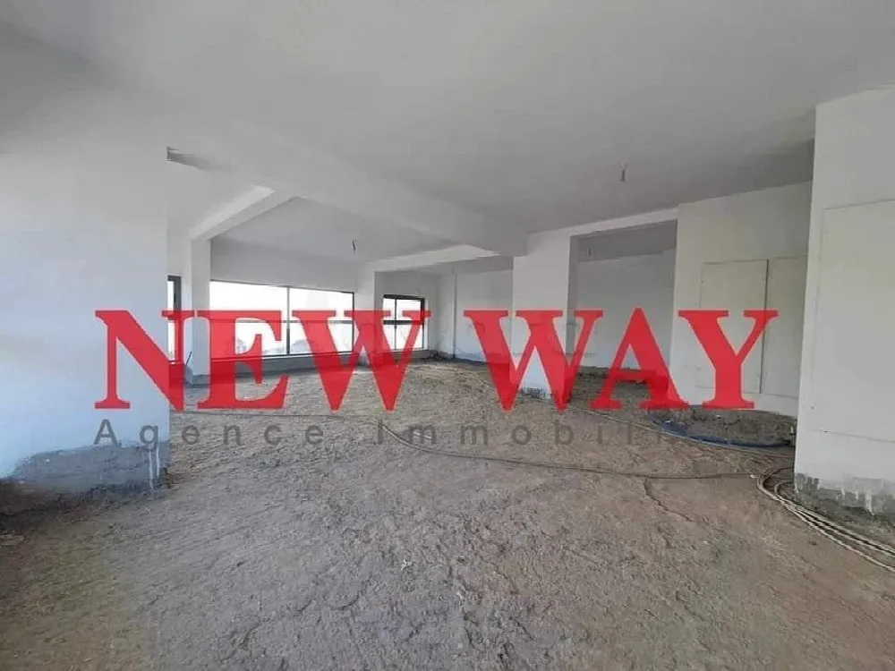 Local Commercial au Plein Cœur de la Zone Touristique