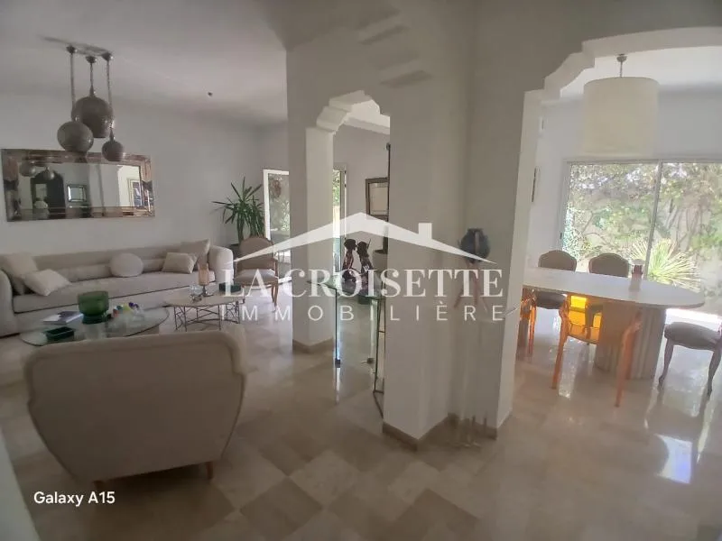 Villa s5 avec piscine à La Marsa MVL1744