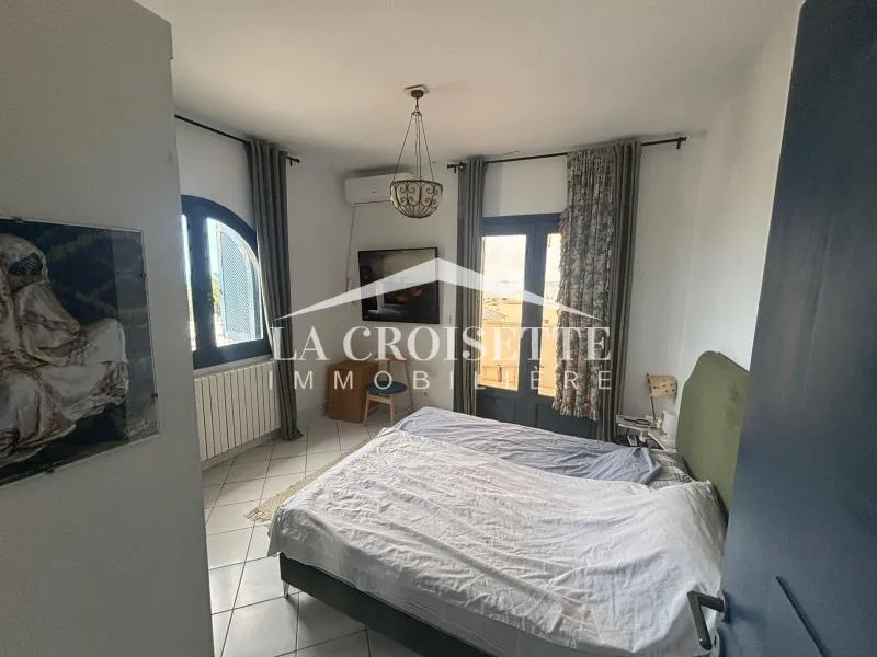 Duplex meublé s2 avec terrasse vue sur mer avec terrasse à Gammarth MVL1751