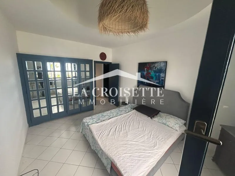 Duplex meublé s2 avec terrasse vue sur mer avec terrasse à Gammarth MVL1751