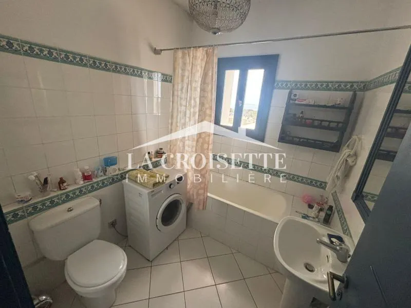 Duplex meublé s2 avec terrasse vue sur mer avec terrasse à Gammarth MVL1751