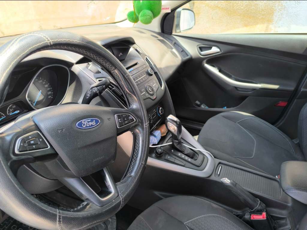 Ford Focus BVA 2016
