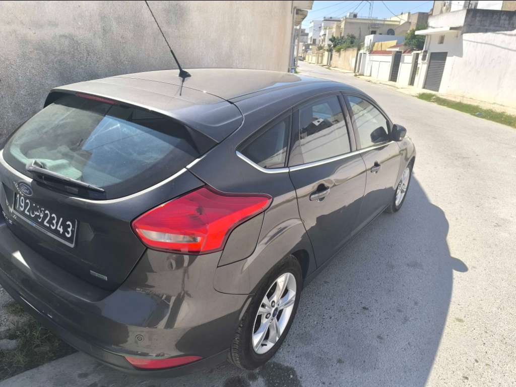 Ford Focus BVA 2016