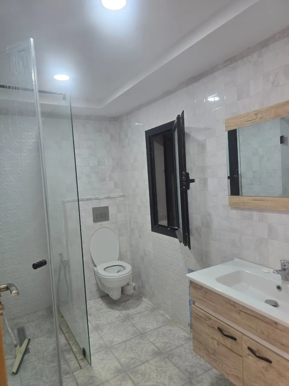 A vendre beau Appartement S+2 à Kantaoui