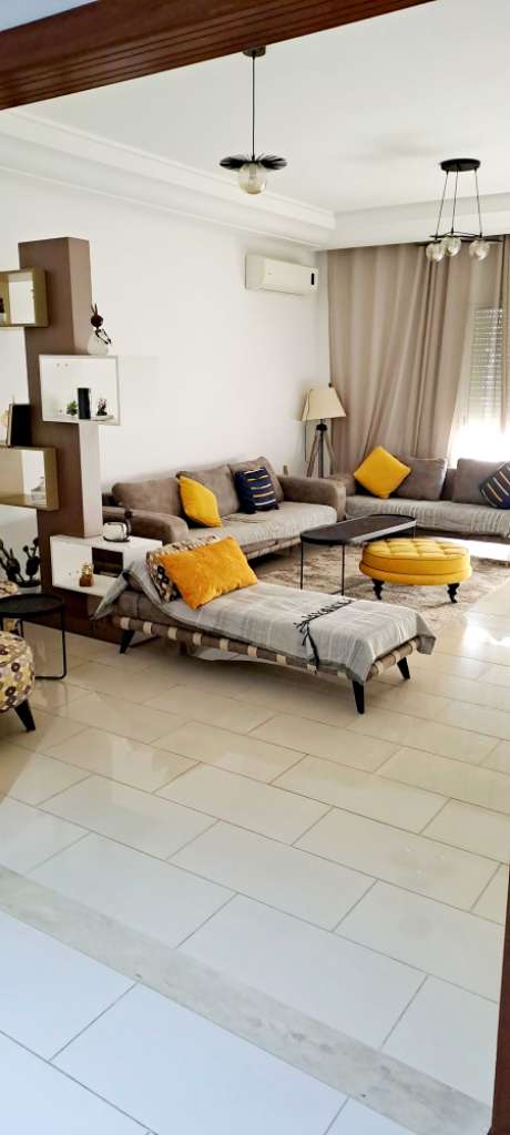 S+4 meublé Neuf Cité Palmeraies à l'année 