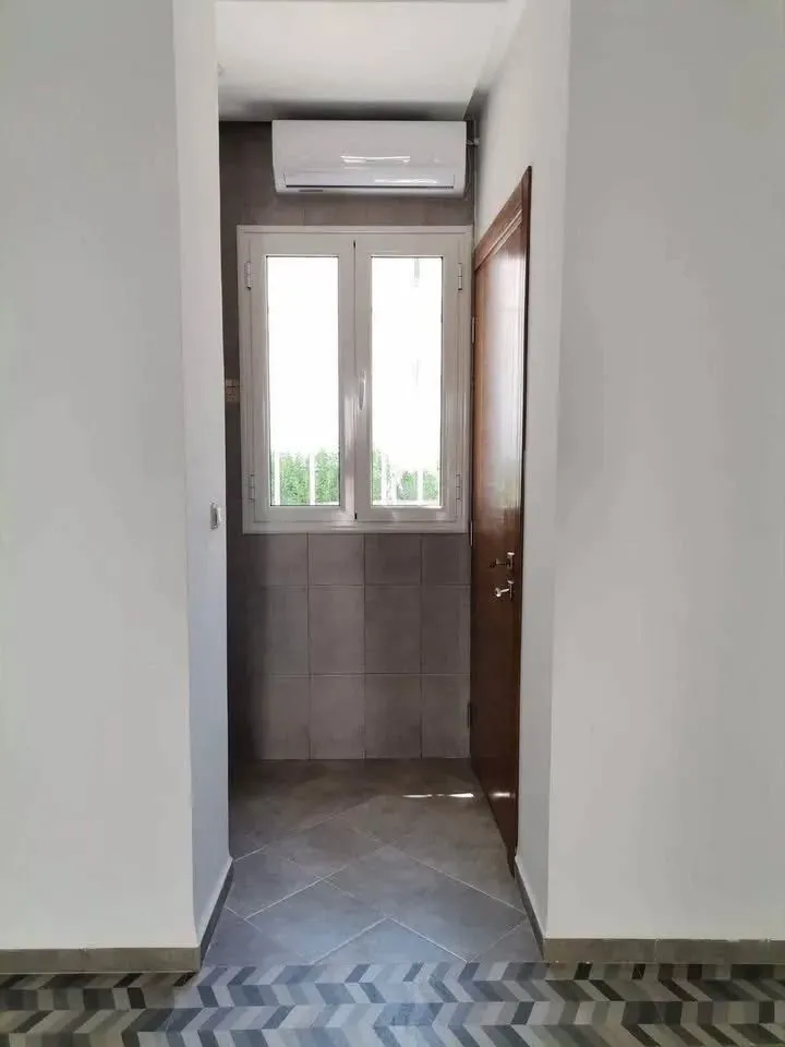 bureau a louer a manar2