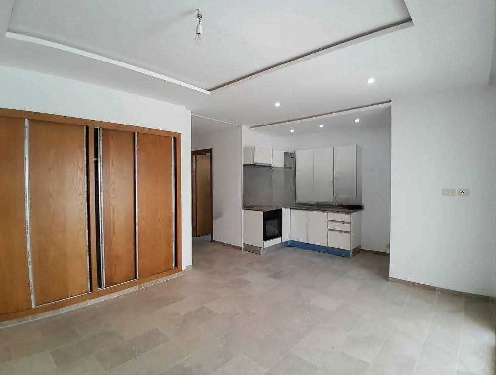 A vendre appartement type S+0 situé a sahloul 4