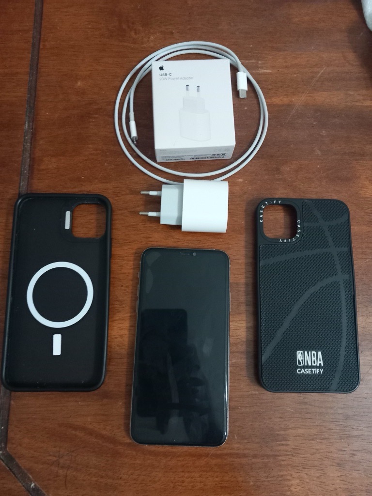 iPhone 11 Pro Max 