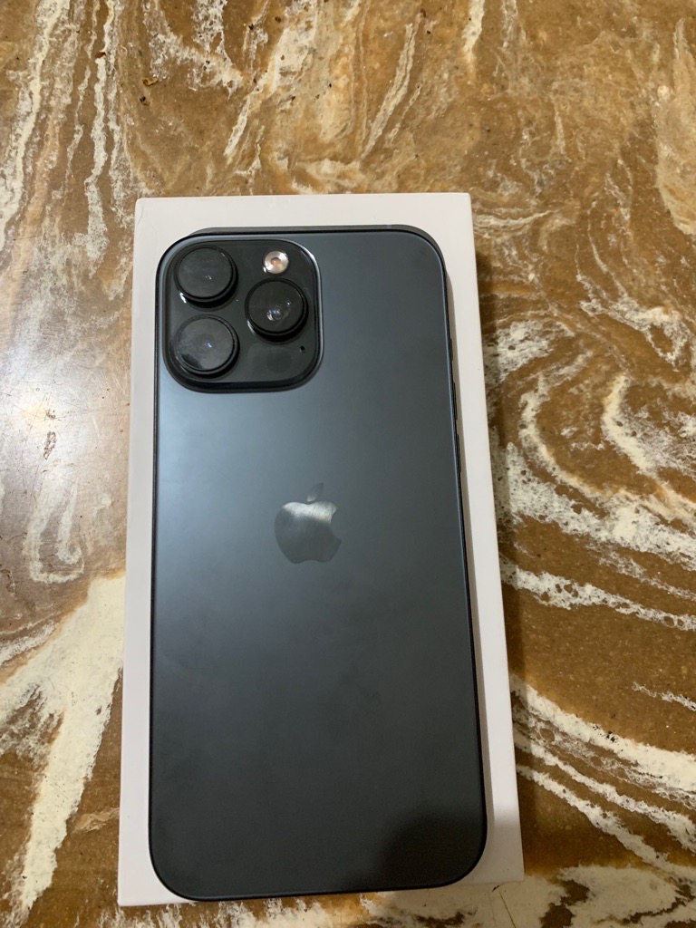 iPhone 16 Pro Max - Black Titanium (Copie) 