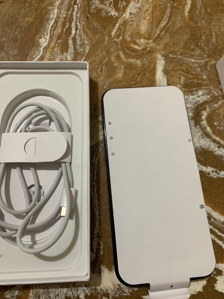 iPhone 16 Pro Max - Black Titanium (Copie)