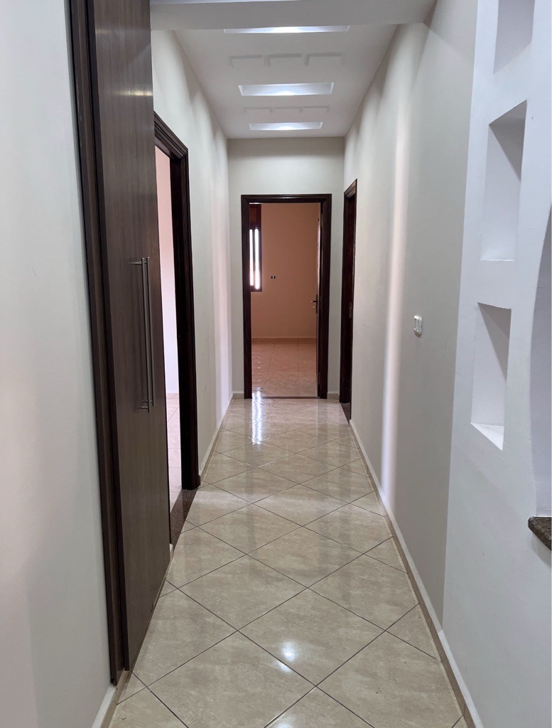 Appartement  S+3 pour une location longue durée dans un quartier calme en plein centre ville
