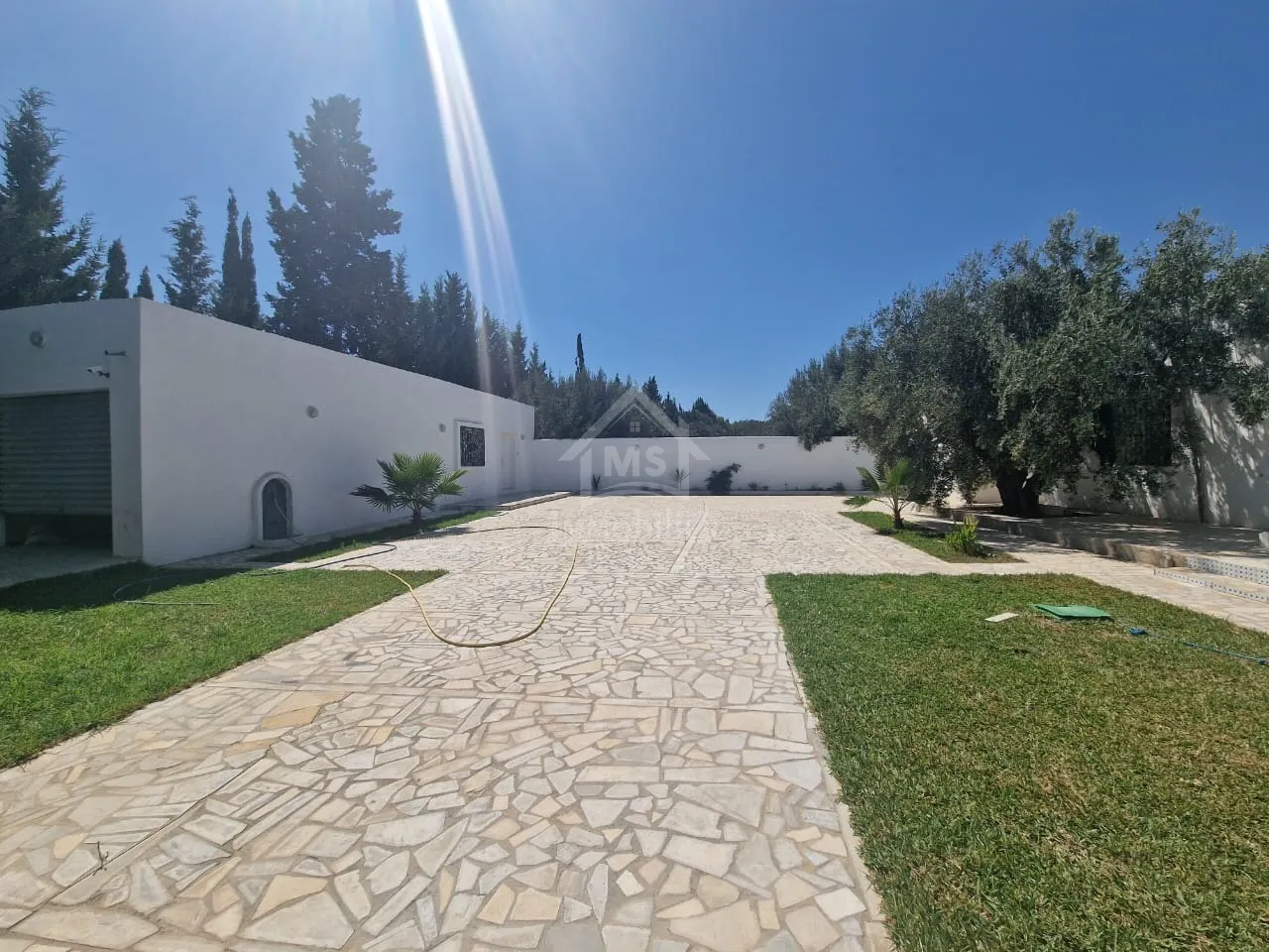 Spacieuse maison S+2 à Hammamet Sud à vendre 51355351