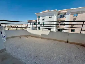 A Vendre Appartement S+3 à Jardin d'el Menzah