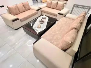 Salon cuir en très bonne état – Peu utilisé
