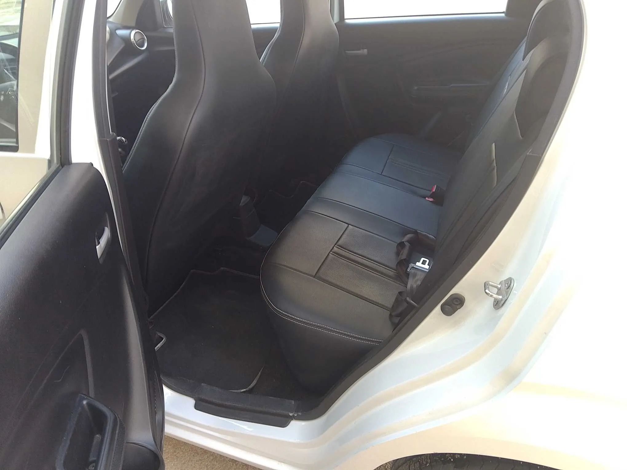 suzuki celerio 1ère main.tel:56177695