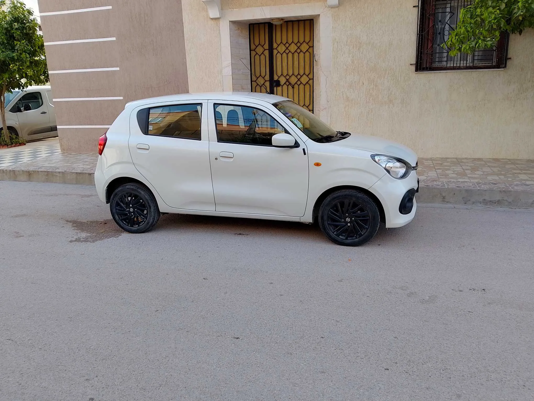 suzuki celerio 1ère main.tel:56177695