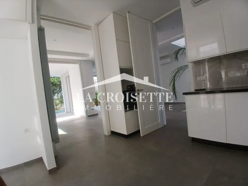 Villa s3 avec piscine à Gammarth MVL0015