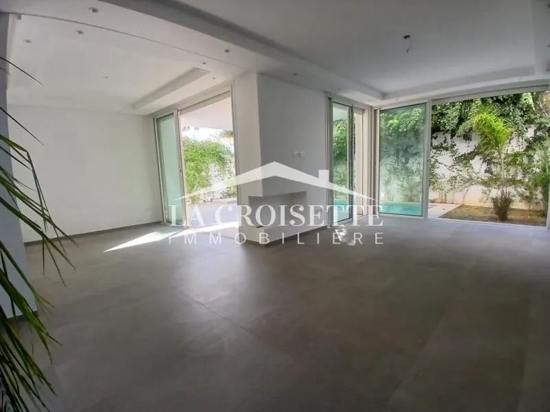 Villa s3 avec piscine à Gammarth MVL0015