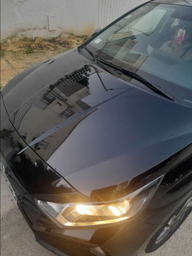 A vendre hyundai i20. Peinture d'origine excellent état