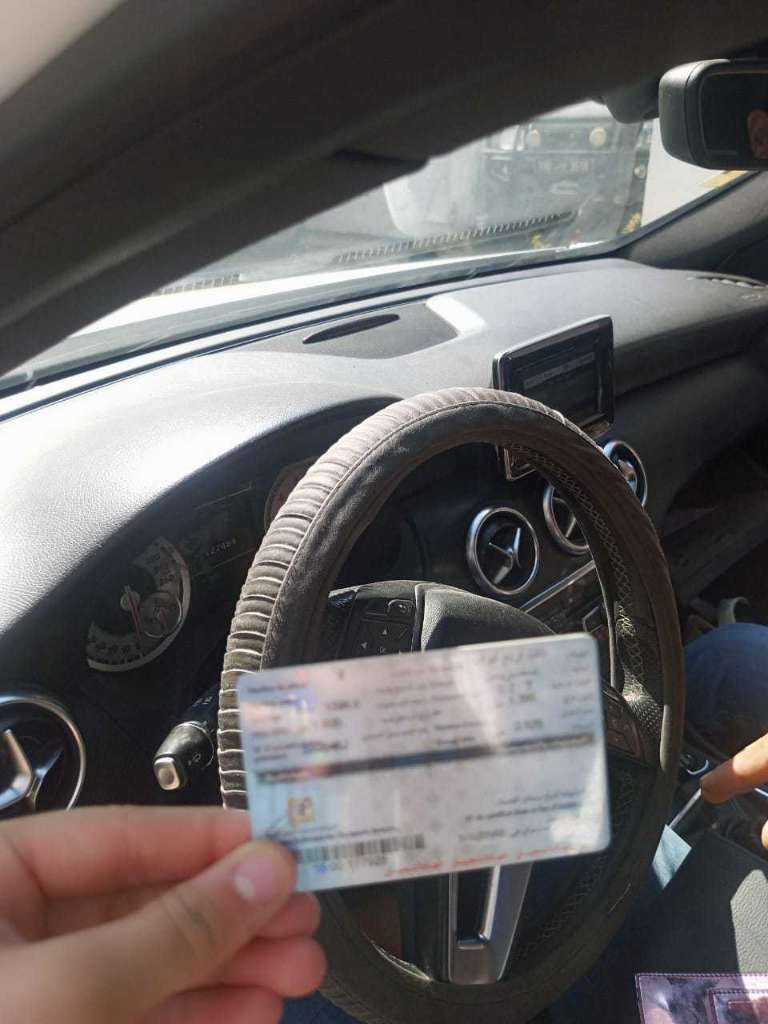 Voiture propre à vendre en bon état