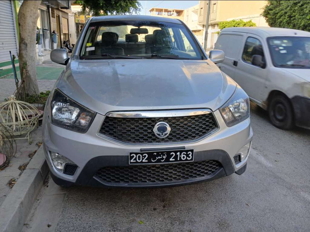 SSONGYONG ACTION 1er main ESSENCE Tel 24 313 594