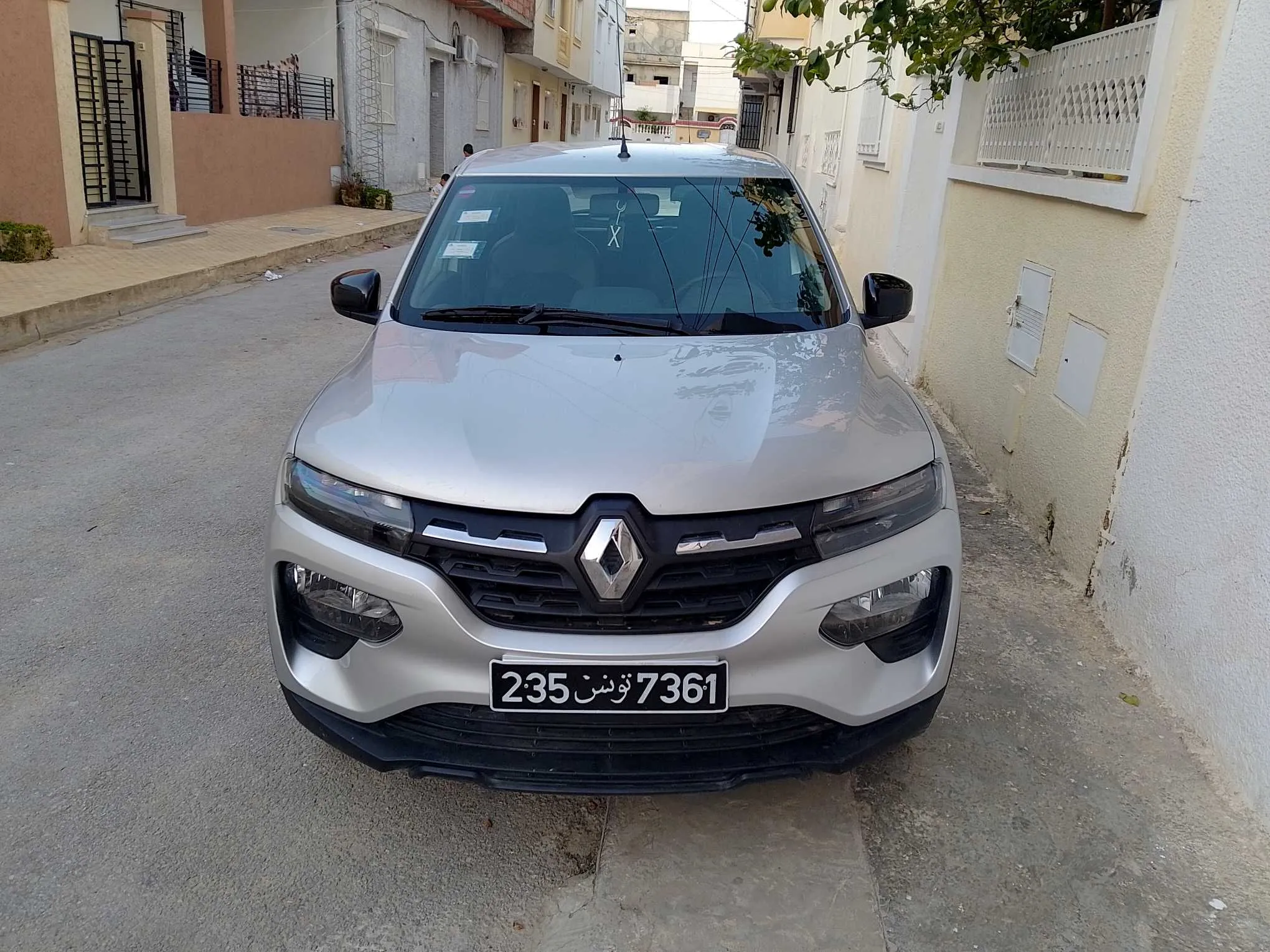 renault kwid 1ère main tel:56177695