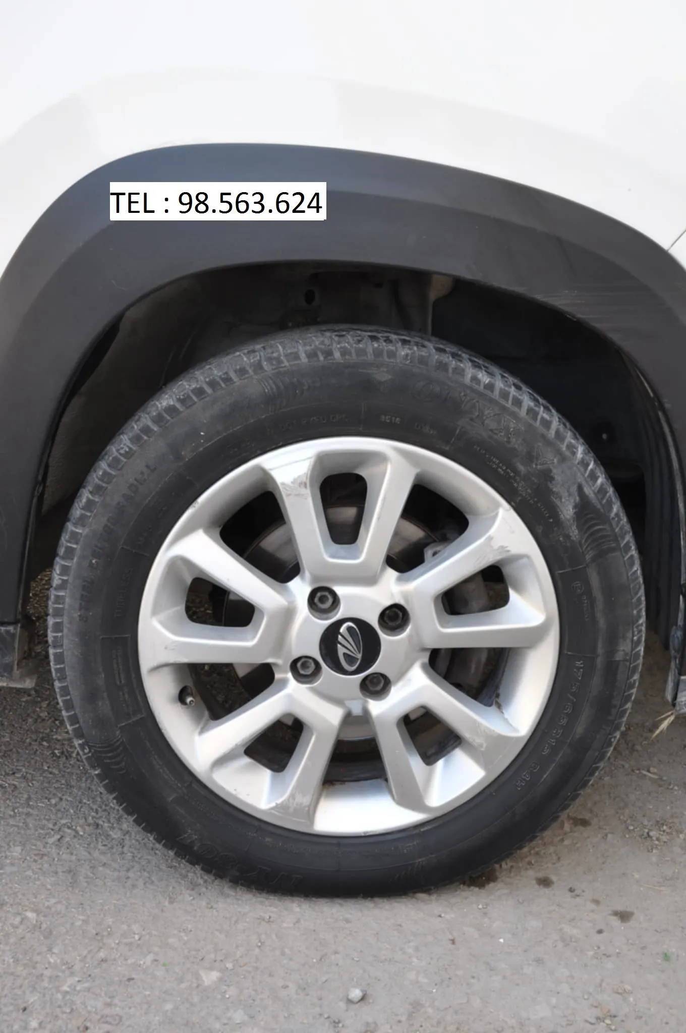 Mahindra KUV 100 K8 PRIX:26.300 TEL : 98.563.624