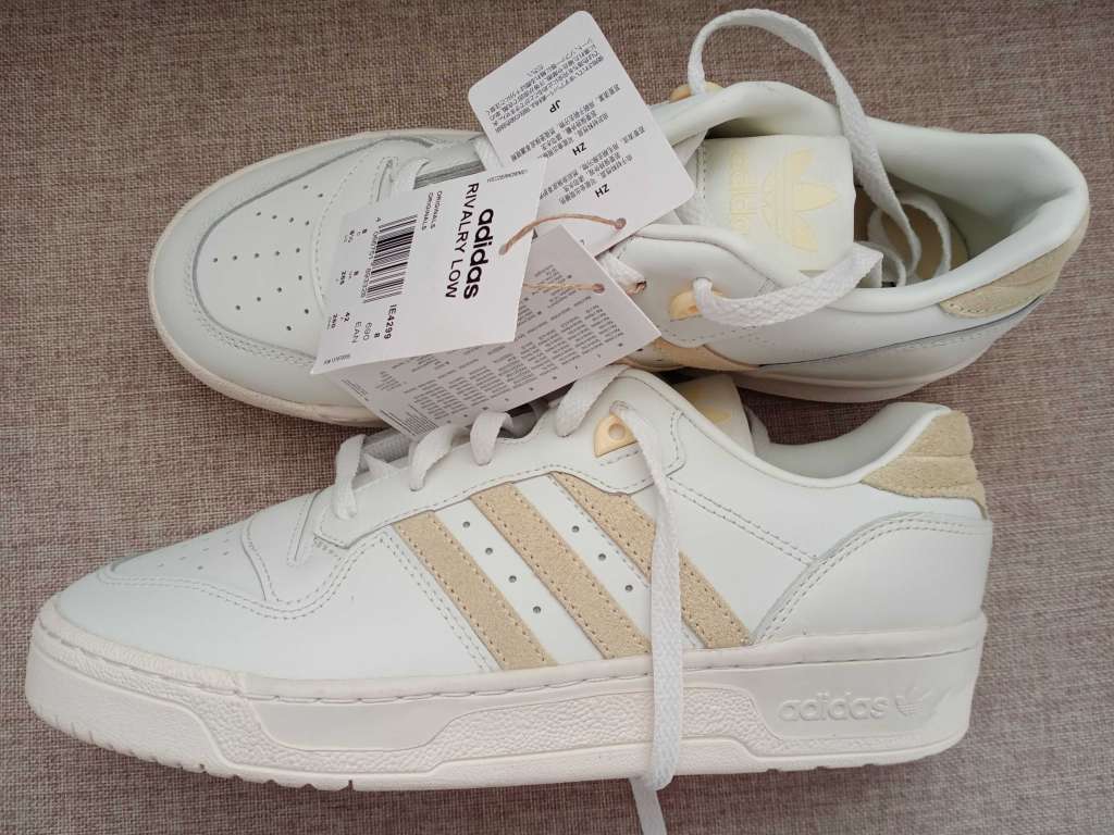 Basket adidas