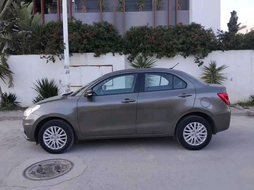 SUZUKI DZAIR GL PREMIÈRE MAIN 