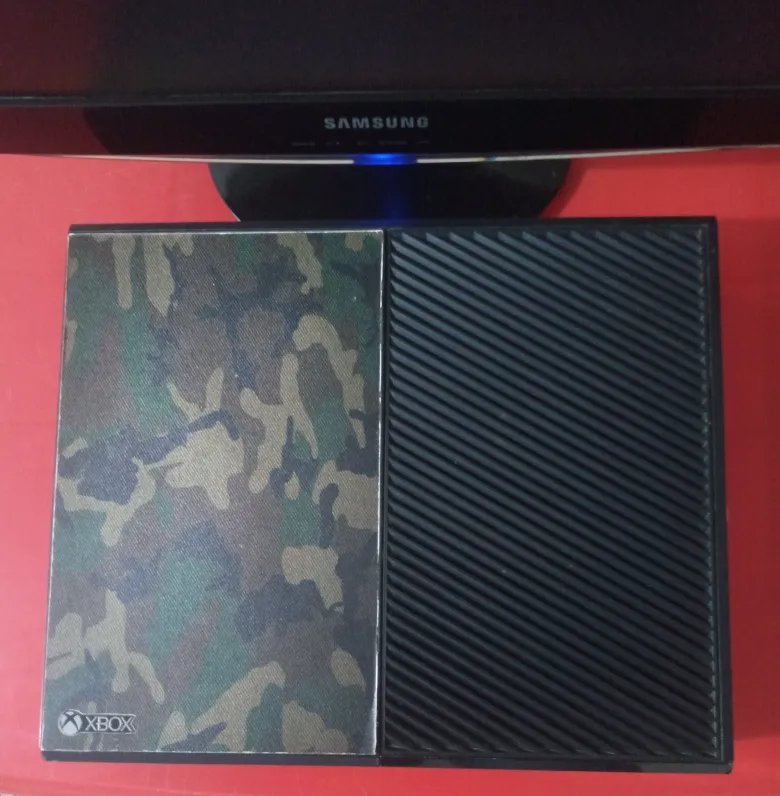 Xbox one 500gb avec écran Samsung 22 350 dt