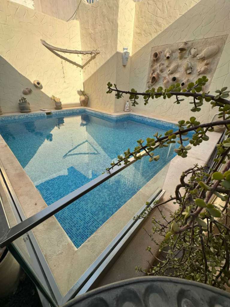 Location estivale houch jerbien avec piscine 