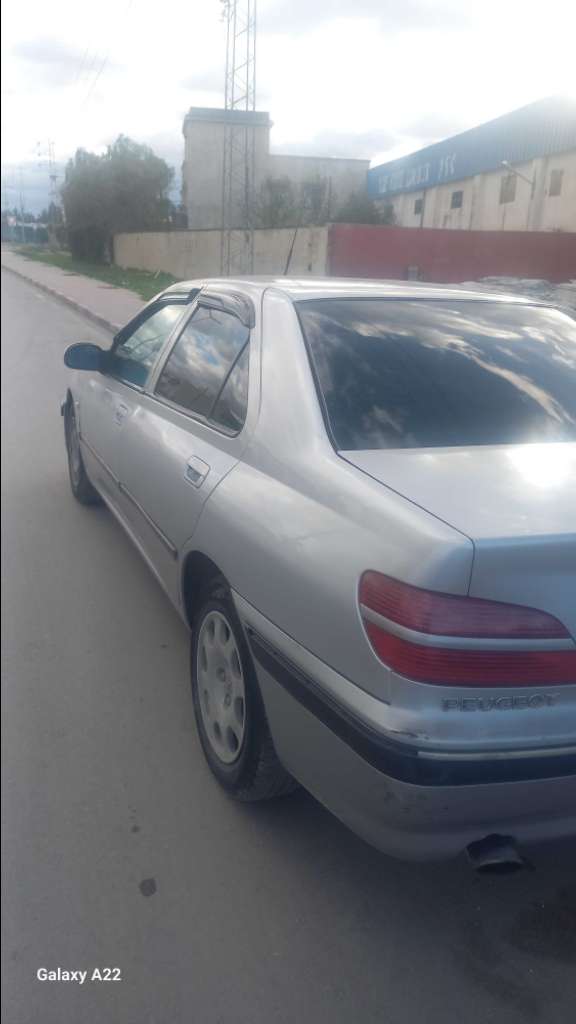 a vendre Peugeot 406 essence