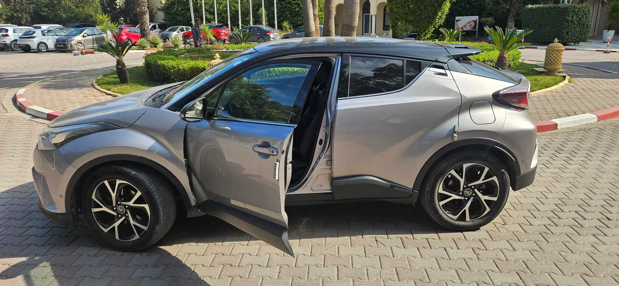 Toyota C-hr 98363963