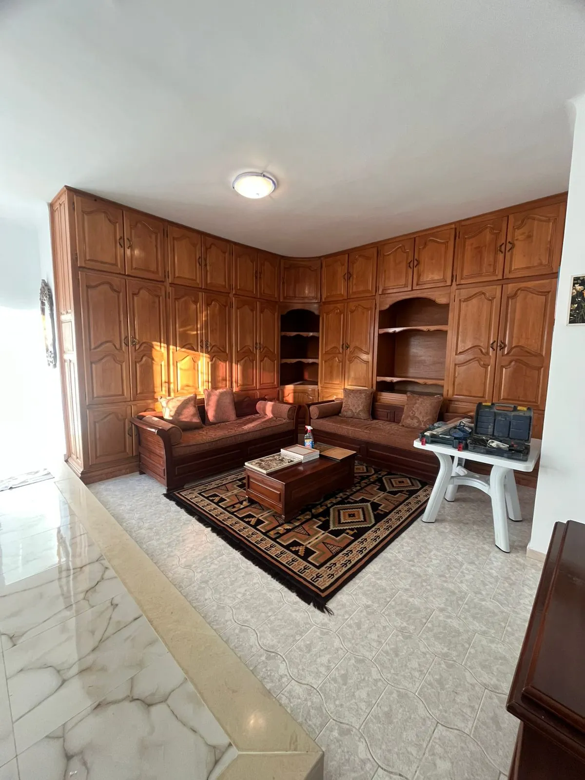 A louer S+1 a Ennkhilet Meublé