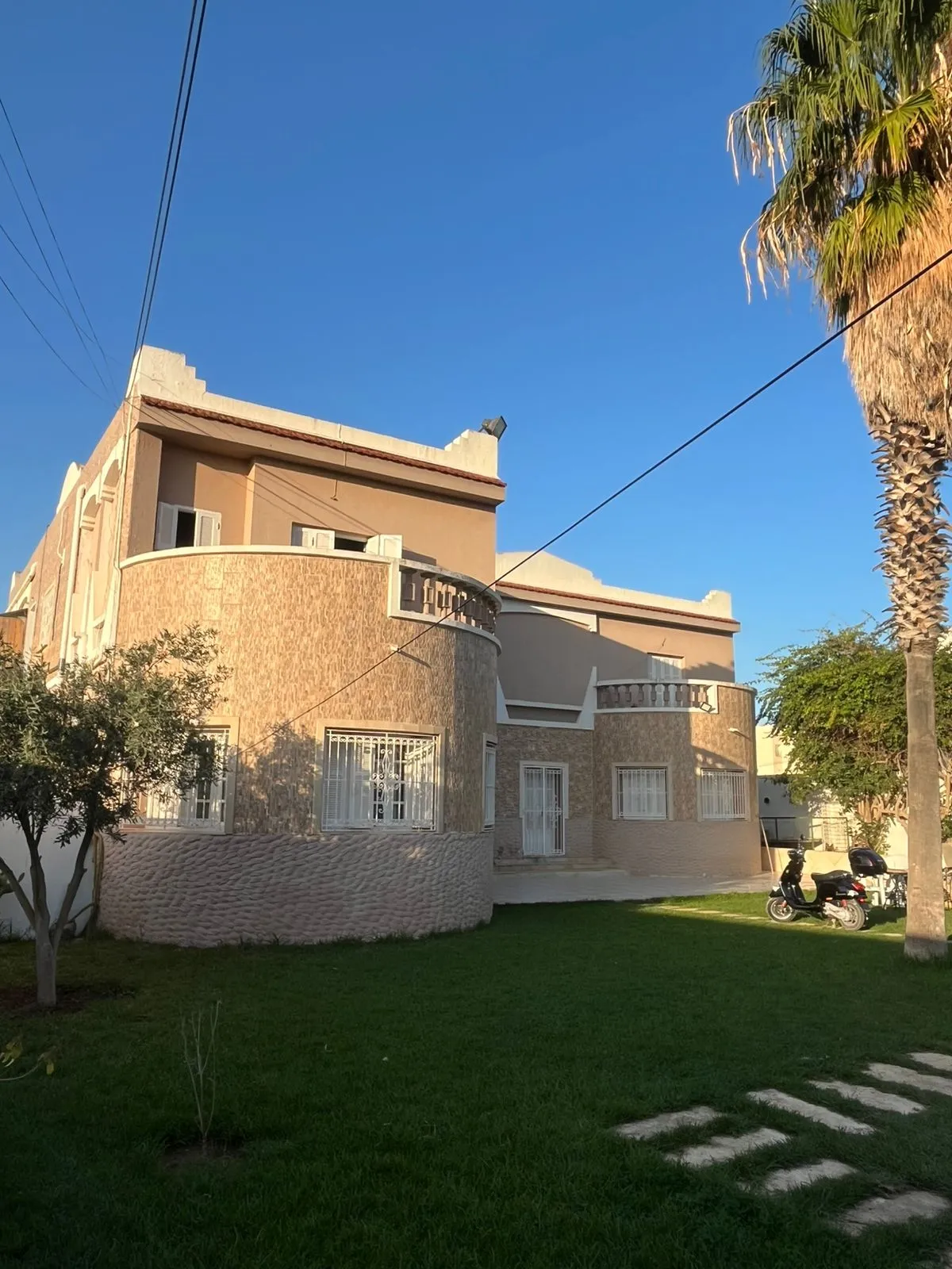 A louer S+1 a Ennkhilet Meublé