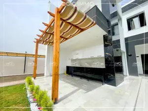 Une Villa S+4 Nouvellement construite située à monchar Hammamet 
