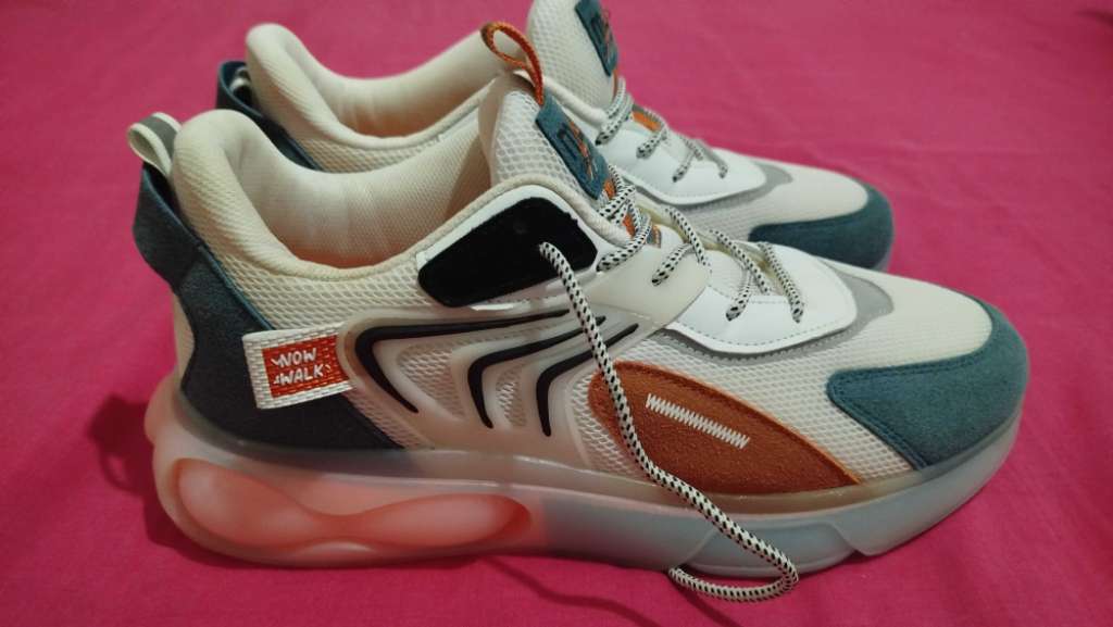 A vendre chaussure neuf