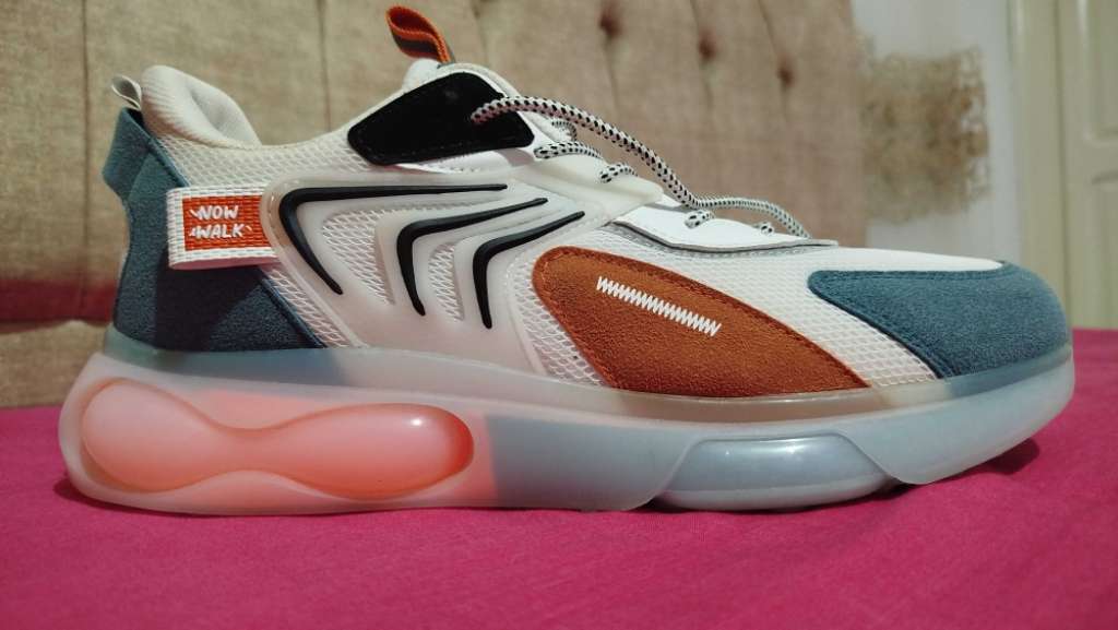 A vendre chaussure neuf