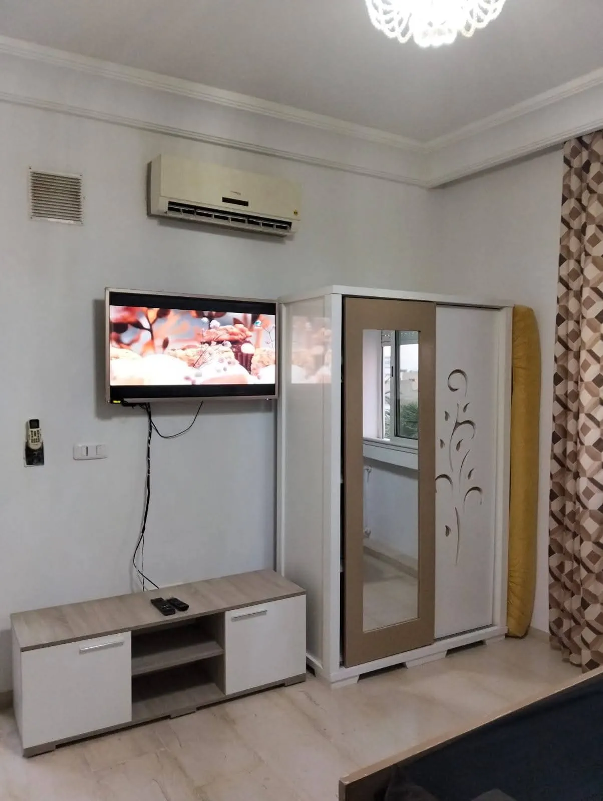 Un joli studio S1à chatt mariem pré de la plage