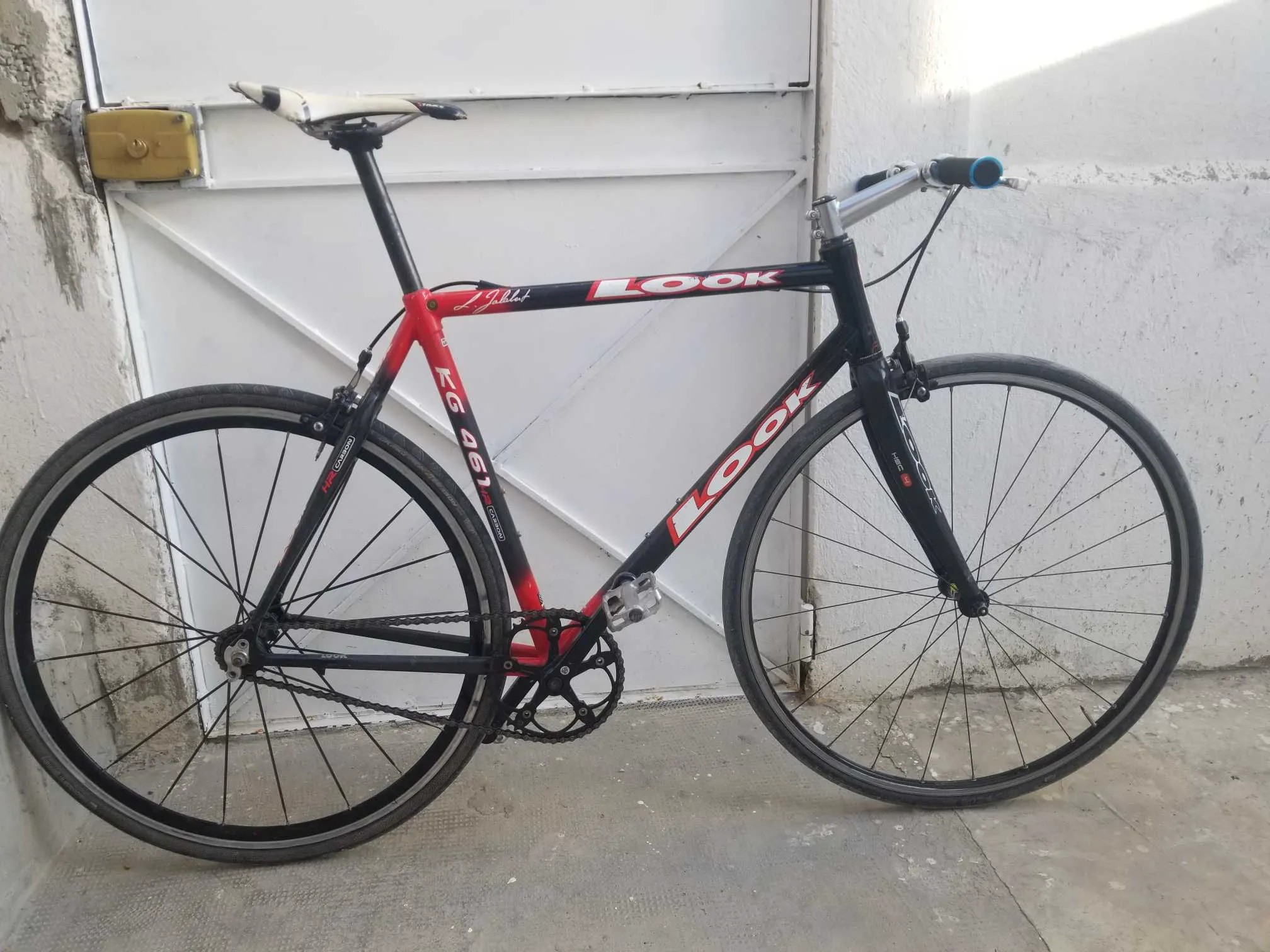 Fixied bike look carbone