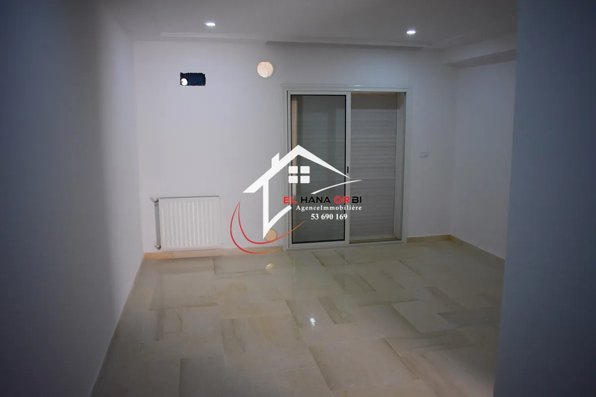 à louer pour toute l’année s+2 sur la route principale à borj arif mahdia