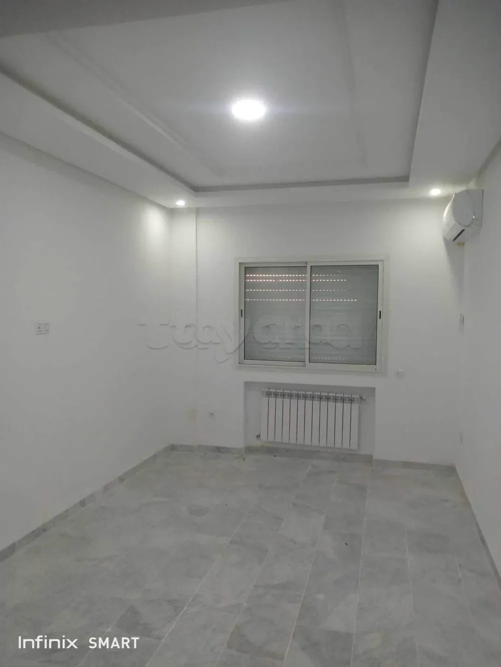 un appartements s+2 neufs au 1er (sans ascenseur) a louer a ennacer 2 derriére clinique Amelcare